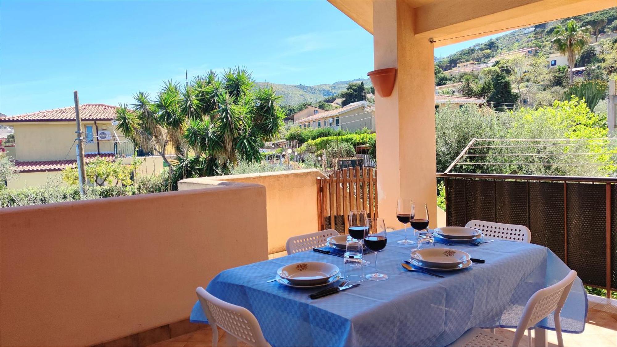 شقة Casa Delle Camelie تْشيفالو المظهر الخارجي الصورة